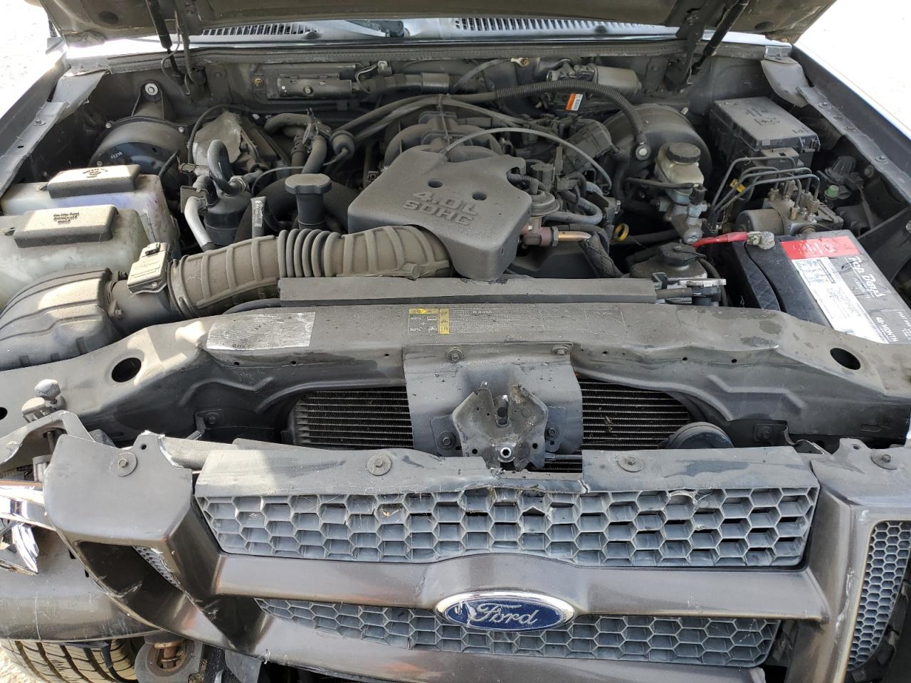 2005 Ford Explorer VIN 1FMZU67K35UA00382 Copart auction photo, front end / side damage thumbnail 13