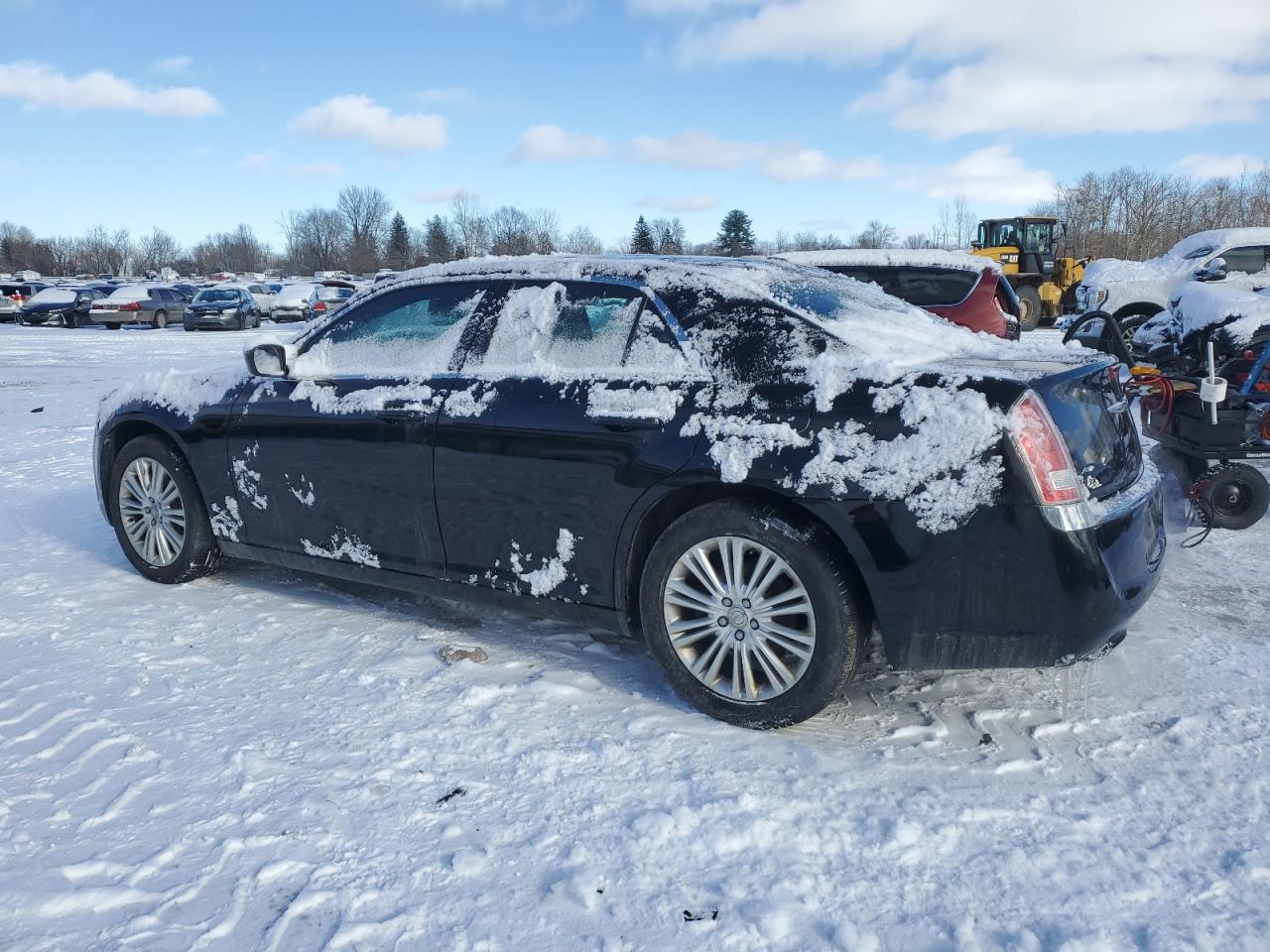 2014 Chrysler 300 VIN 2C3CCARG8EH260518 Copart auction photo, front end / minor dent/scratches damage thumbnail 2