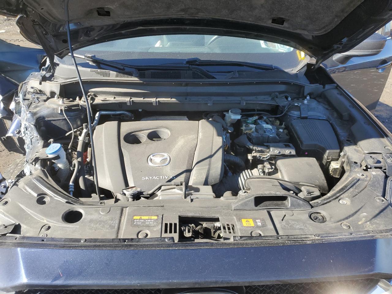 2021 Mazda CX-5 VIN JM3KFBDM1M1336490 Copart auction photo, front end / minor dent/scratches damage thumbnail 13