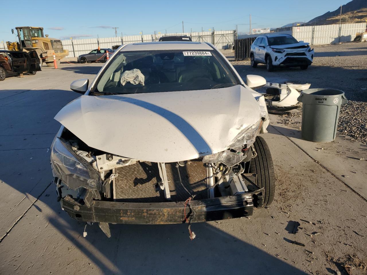 2019 Toyota Corolla VIN 5YFBURHE0KP862094 Copart auction photo, front end damage thumbnail 5