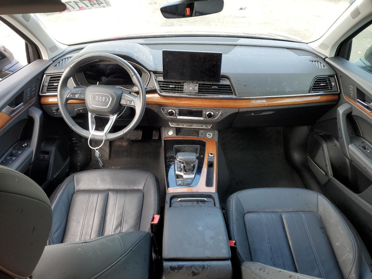 2021 Audi Q5 VIN WA1E2AFY0M2029330 Copart auction photo, rear end damage thumbnail 8