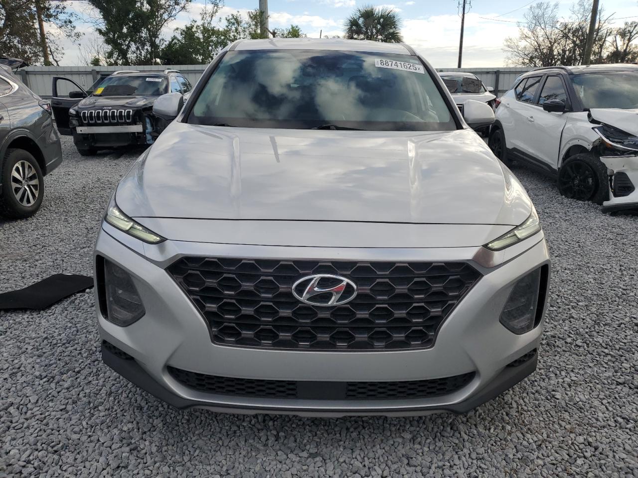 2019 Hyundai Santa Fe VIN 5NMS23AD6KH057831 Copart auction photo, side damage thumbnail 5