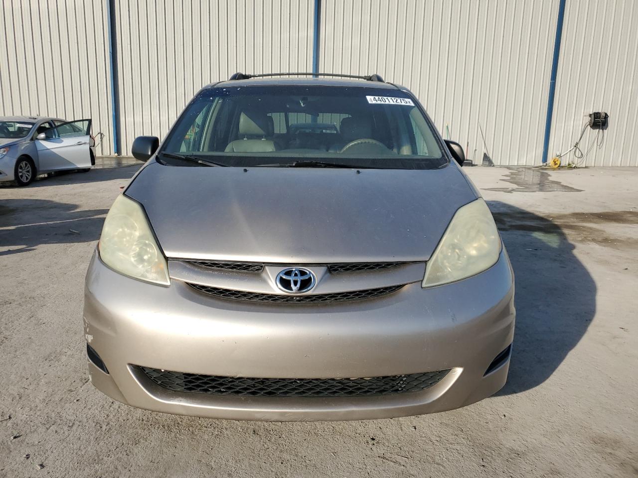 2006 Toyota Sienna VIN 5TDZA23C26S430429 Copart auction photo, front end damage thumbnail 5