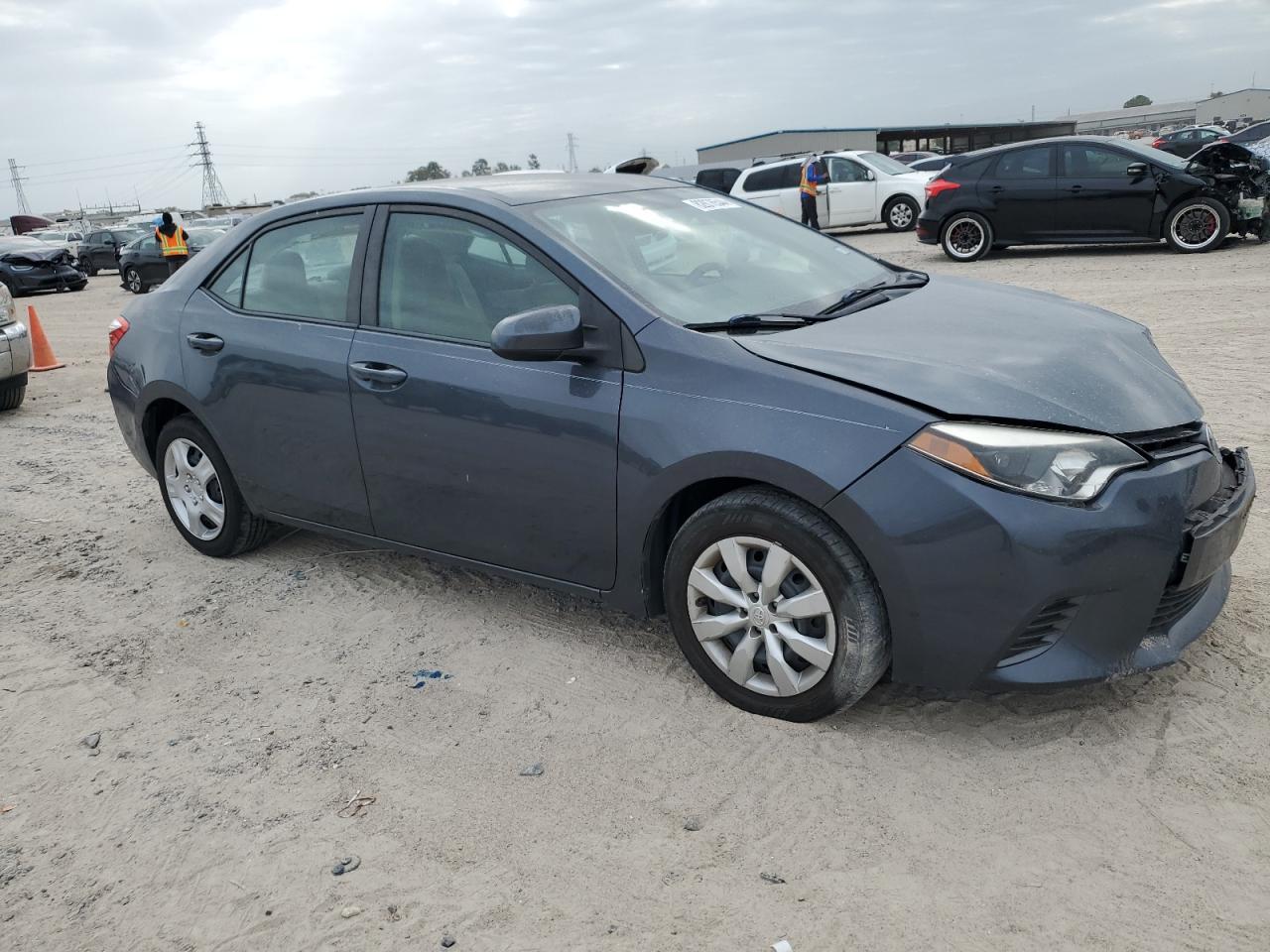 2015 Toyota Corolla VIN 5YFBURHE6FP222901 Copart auction photo, front end damage thumbnail 4