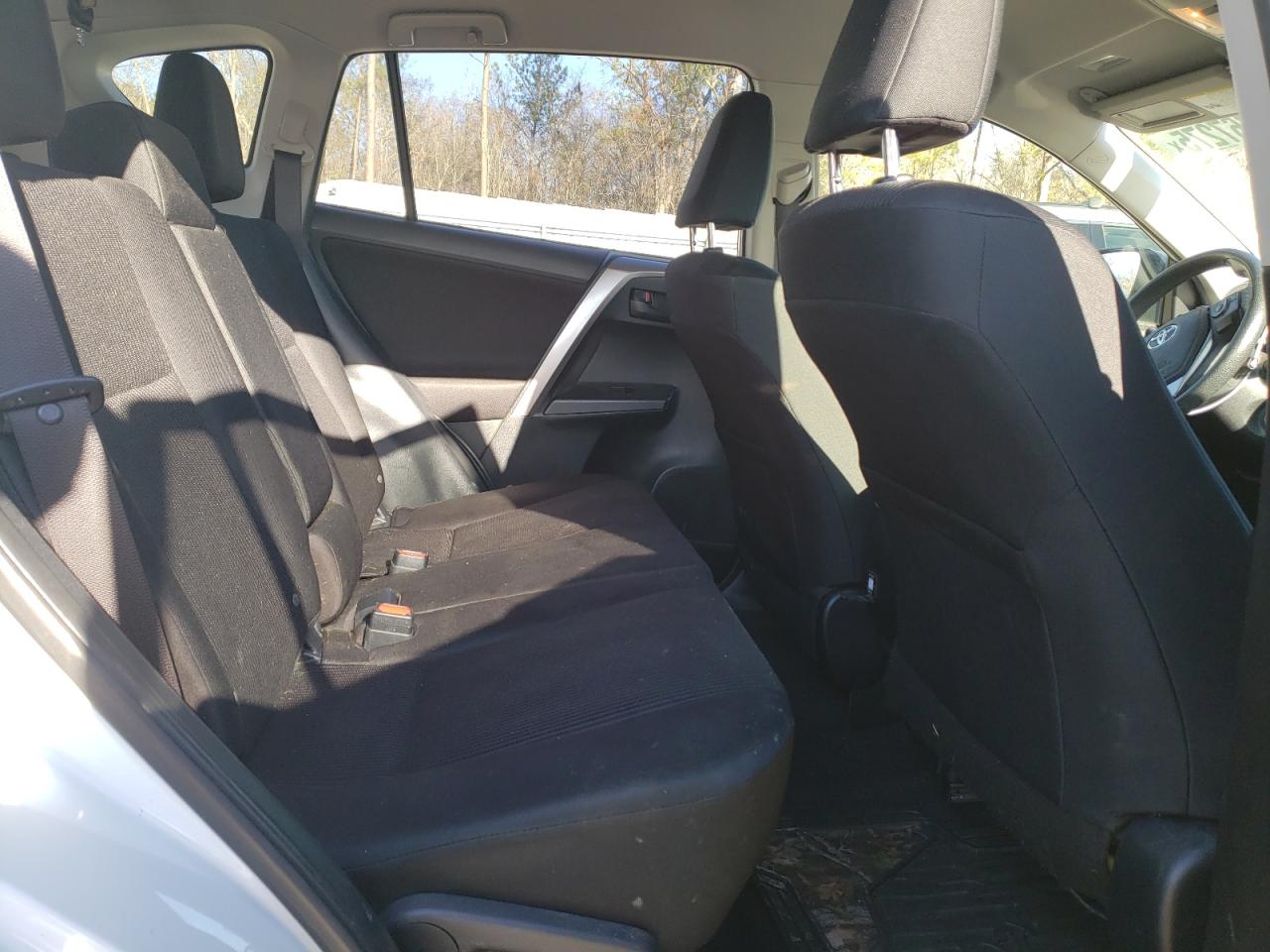 2018 Toyota RAV 4 VIN JTMZFREV6JJ195614 Copart auction photo, rear end damage thumbnail 11