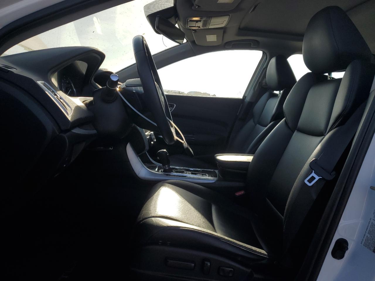 2018 Acura TLX VIN 19UUB1F33JA011610 Copart auction photo, front end / minor dent/scratches damage thumbnail 7