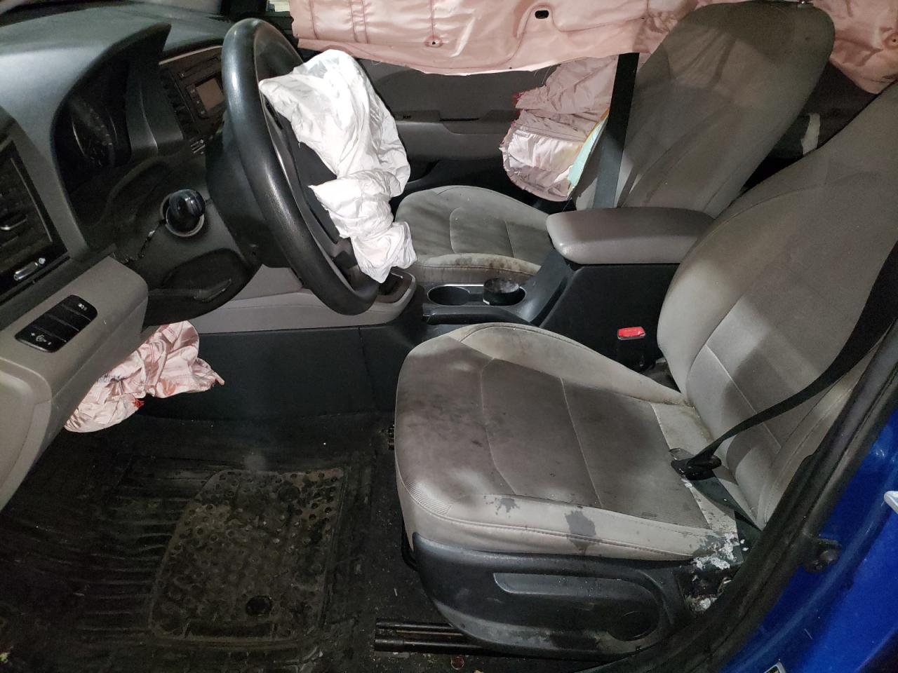 2017 Hyundai Elantra VIN 5NPD74LF0HH129391 Copart auction photo, front end / side damage thumbnail 7