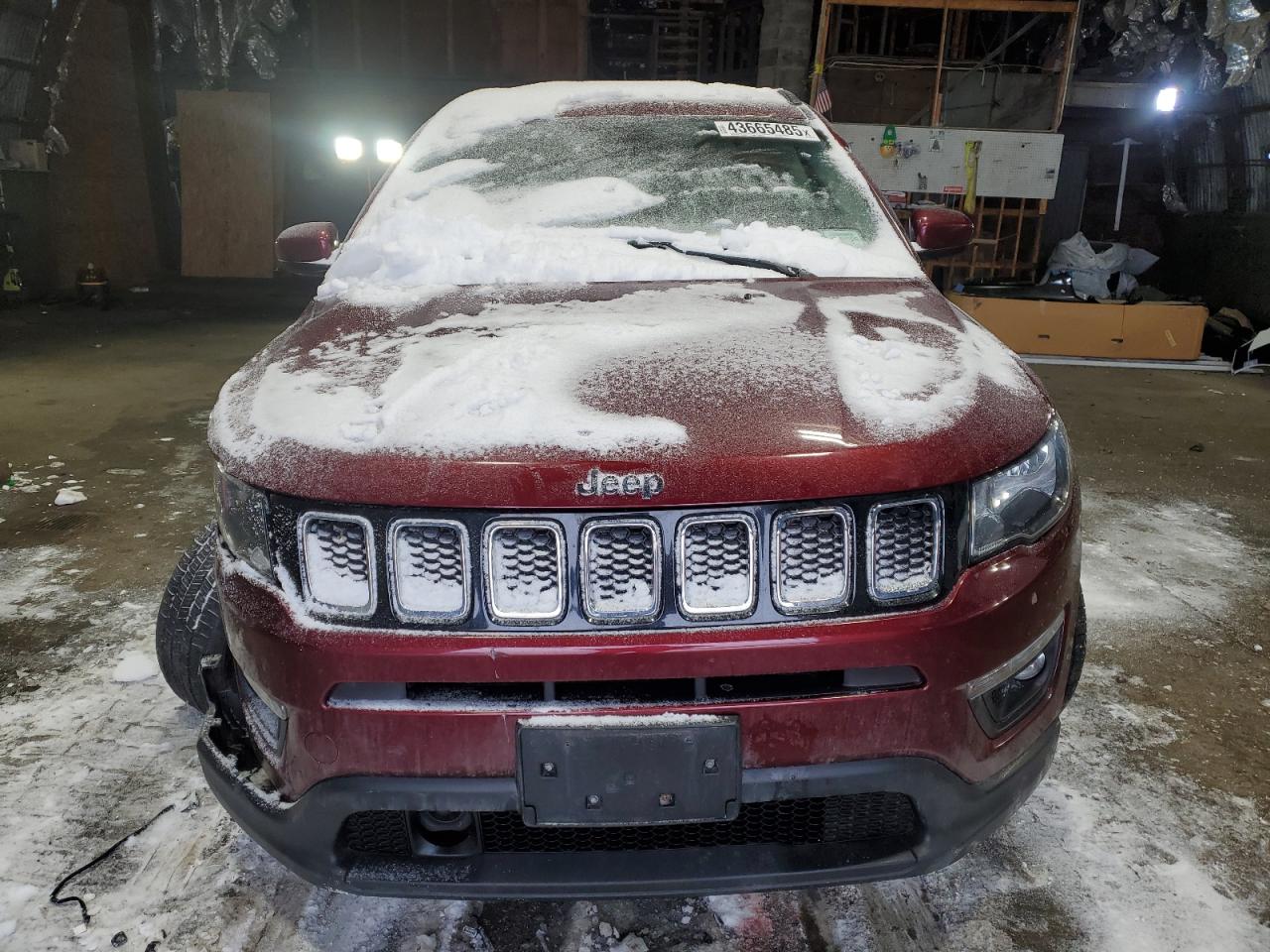 2020 Jeep Compass VIN 3C4NJDBB6LT255526 Copart auction photo, front end / undercarriage damage thumbnail 5