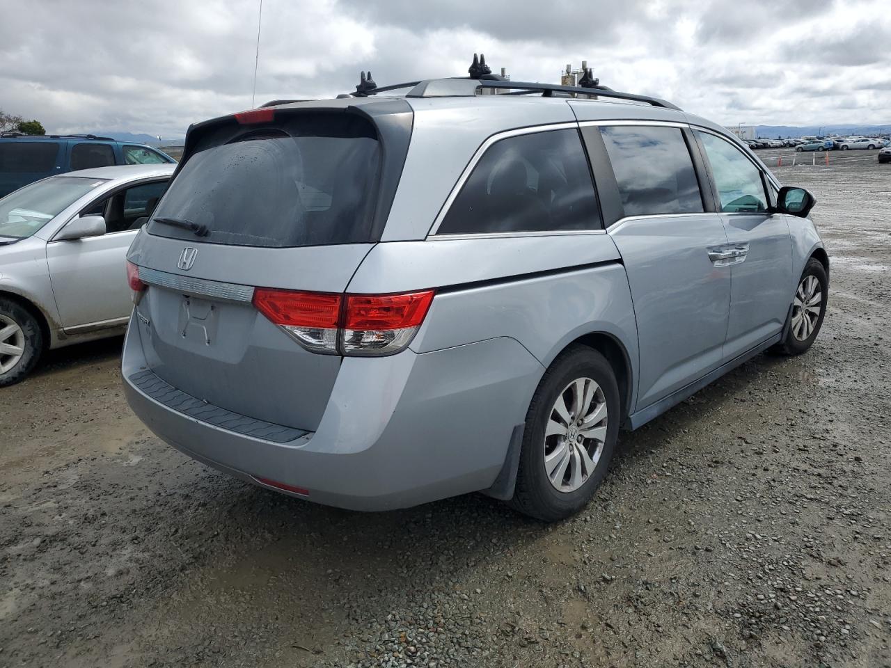 2016 Honda Odyssey VIN 5FNRL5H67GB122757 Copart auction photo, side damage thumbnail 3