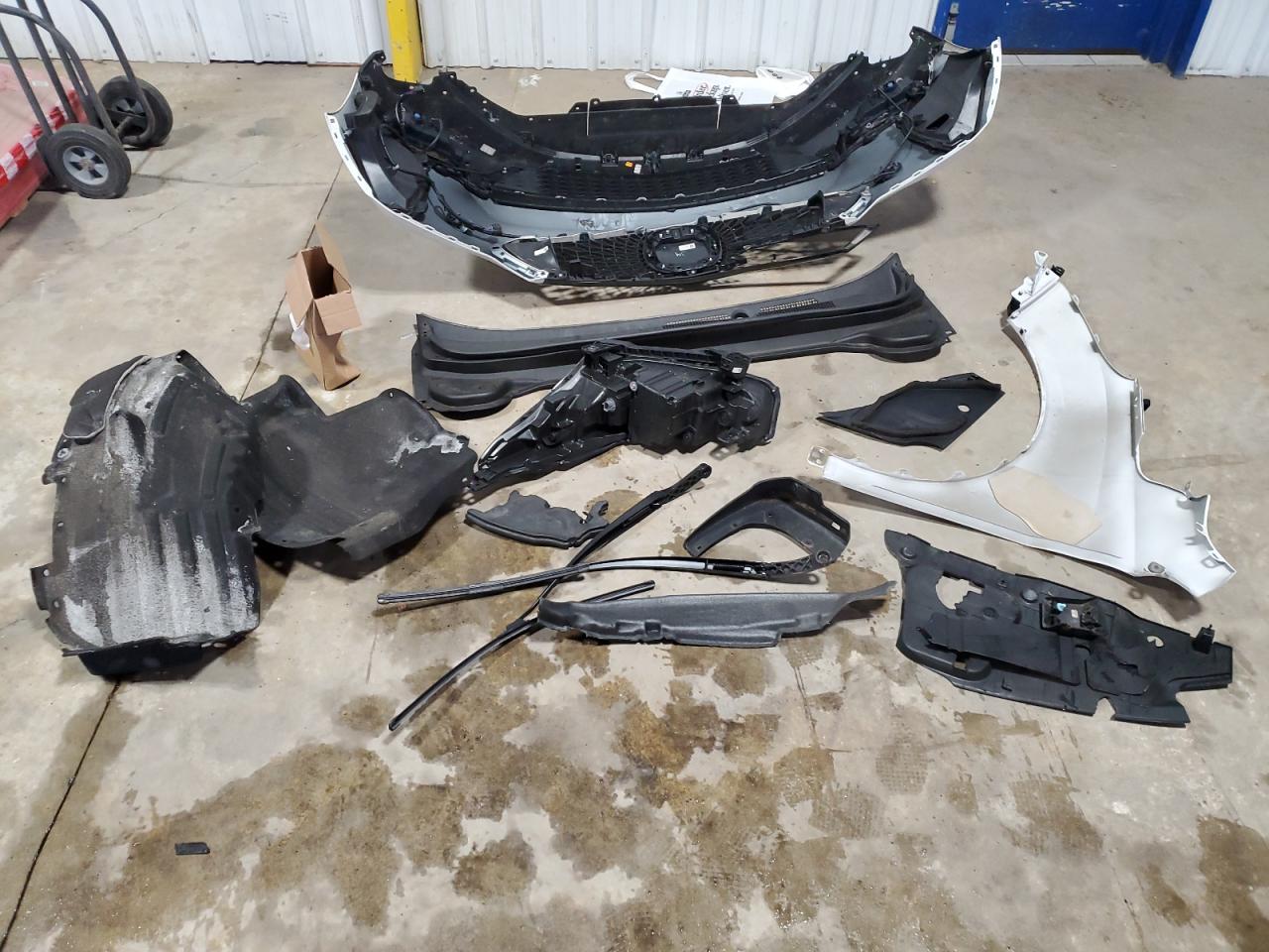 2022 Acura RDX VIN 5J8TC2H67NL016678 Copart auction photo, front end damage thumbnail 13