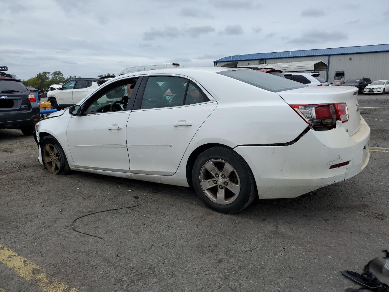 2015 Chevrolet Malibu VIN 1G11A5SL9FU139124 Copart auction photo, front end / side damage thumbnail 2