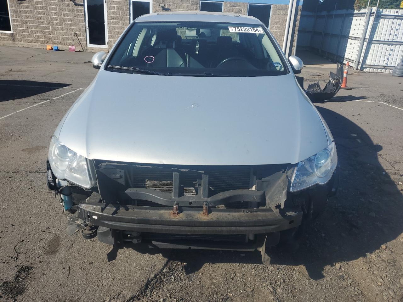 2010 Volkswagen Passat VIN WVWJM7AN7AE070269 Copart auction photo, front end / side damage thumbnail 5