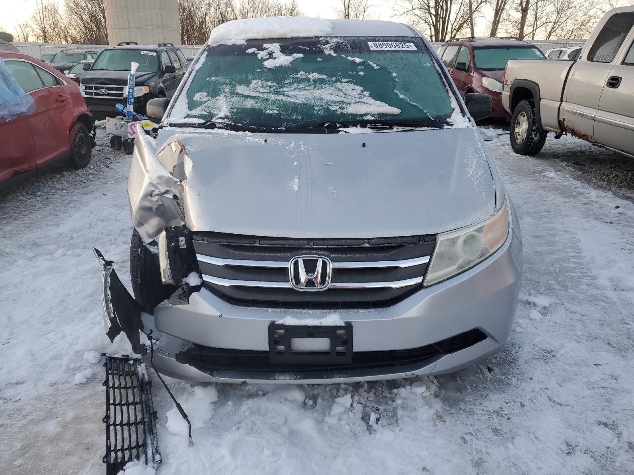 2012 Honda Odyssey VIN 5FNRL5H22CB113312 Copart auction photo, front end damage thumbnail 5