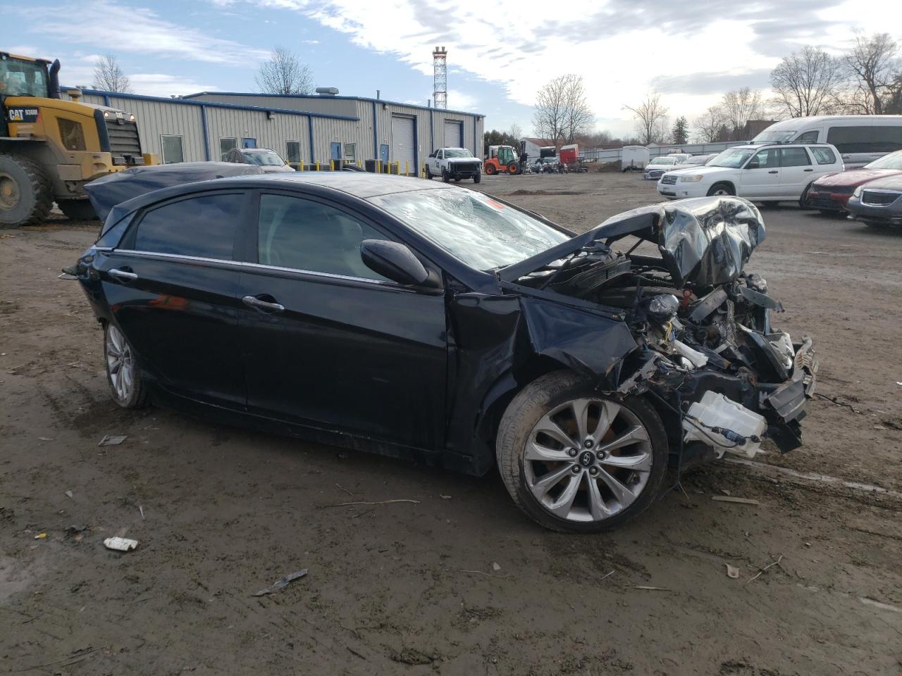 2011 Hyundai Sonata VIN 5NPEC4AC3BH038406 Copart auction photo, all over damage thumbnail 4