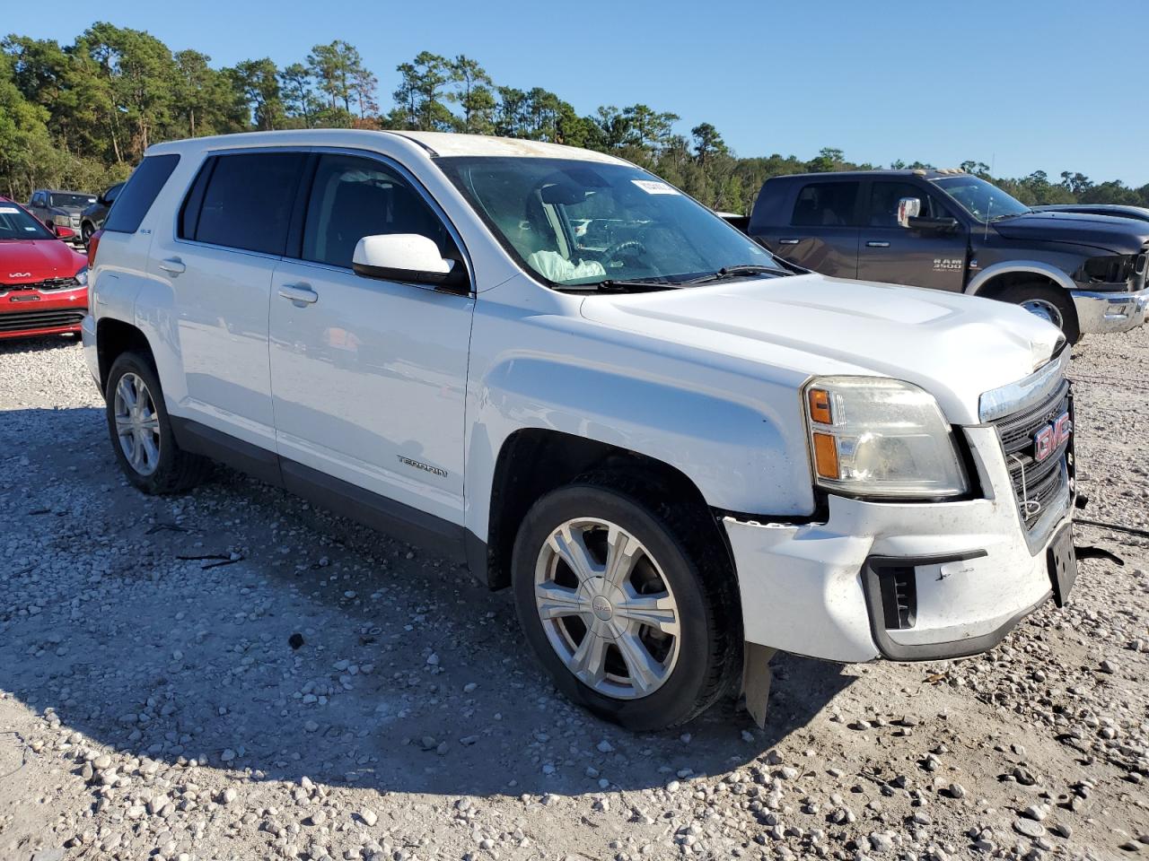 2017 GMC Terrain VIN 2GKALMEK9H6299735 Copart auction photo, front end damage thumbnail 4