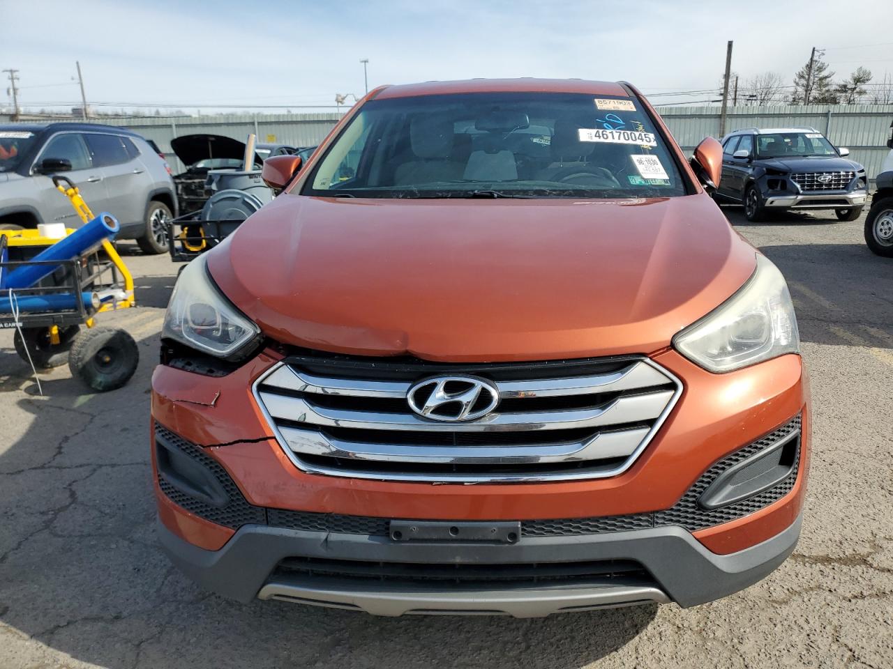 2013 Hyundai Santa Fe VIN 5XYZTDLB0DG095906 Copart auction photo, normal wear / rear end damage thumbnail 5