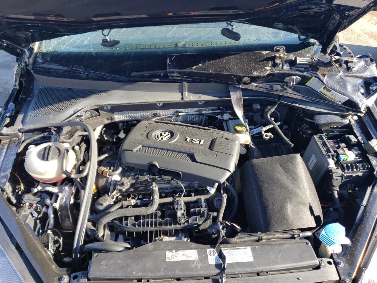 2015 Volkswagen GTI VIN 3VW4T7AU3FM103452 Copart auction photo, all over damage thumbnail 11
