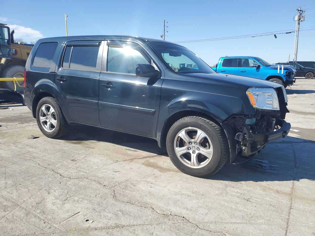 2014 Honda Pilot VIN 5FNYF4H53EB025329 Copart auction photo, front end damage thumbnail 4