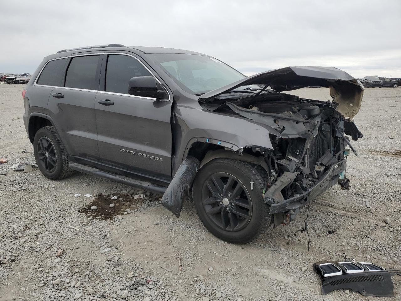 2018 Jeep Grand Cherokee VIN 1C4RJFAG9JC296980 Copart auction photo, front end damage thumbnail 4