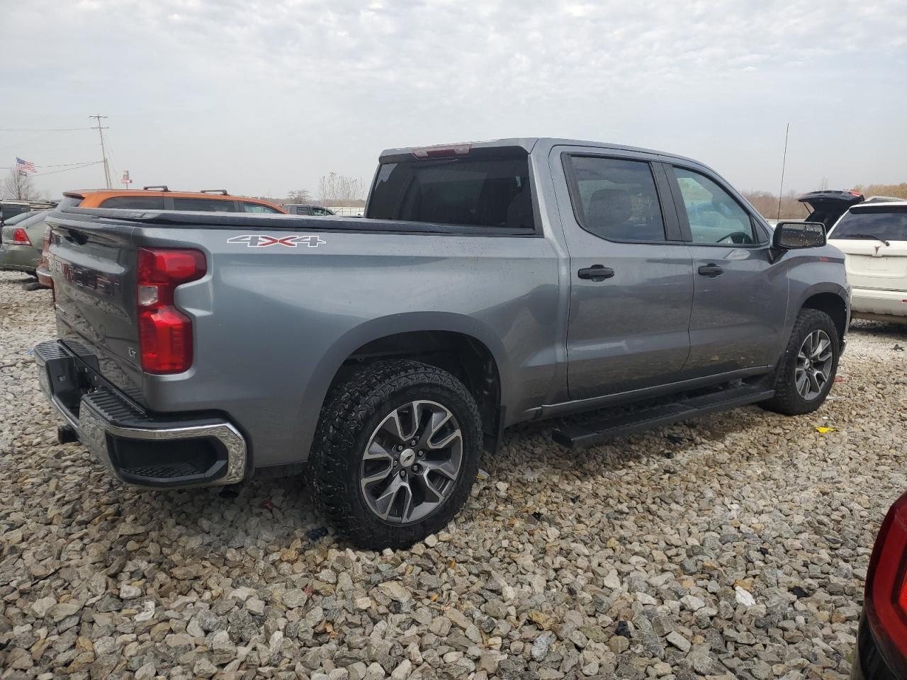 2020 Chevrolet Silverado VIN 3GCUYDED1LG152933 Copart auction photo, side damage thumbnail 3