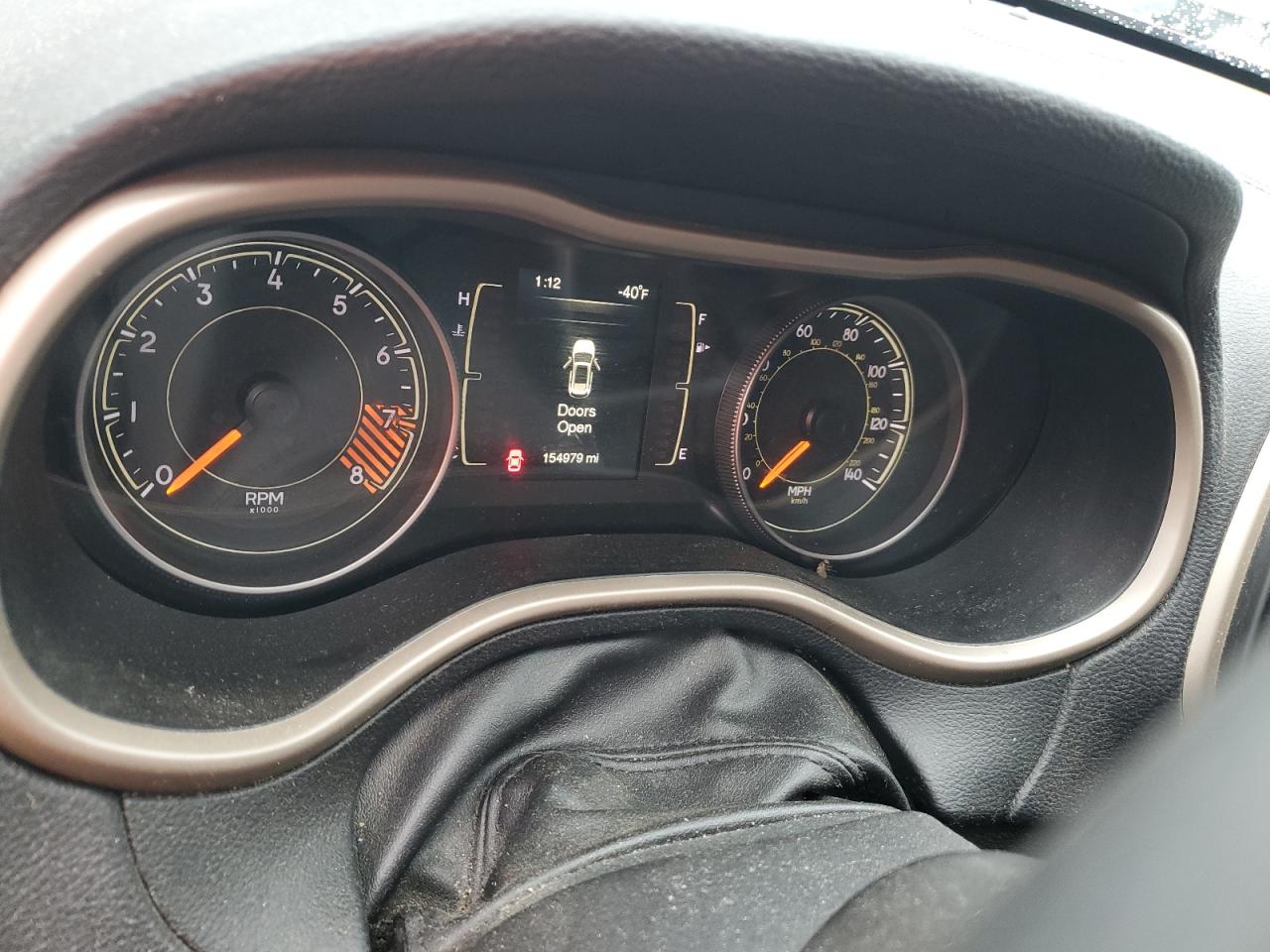 2015 Jeep Grand Cherokee VIN 1C4PJMCS4FW755190 Copart auction photo, front end / side damage thumbnail 9