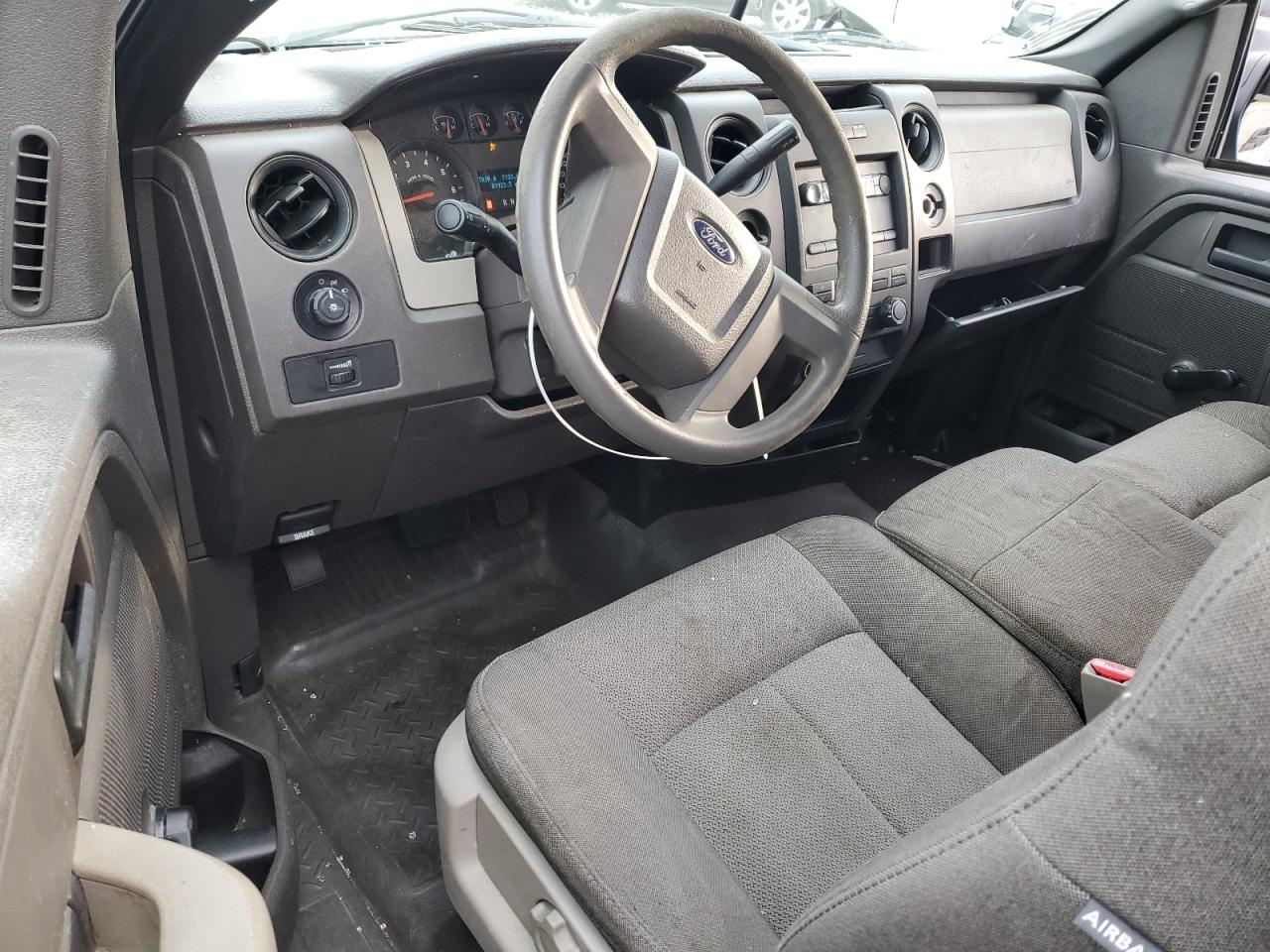 2010 Ford F-150 VIN 1FTMF1CW9AKA83441 Copart auction photo, side / minor dent/scratches damage thumbnail 8
