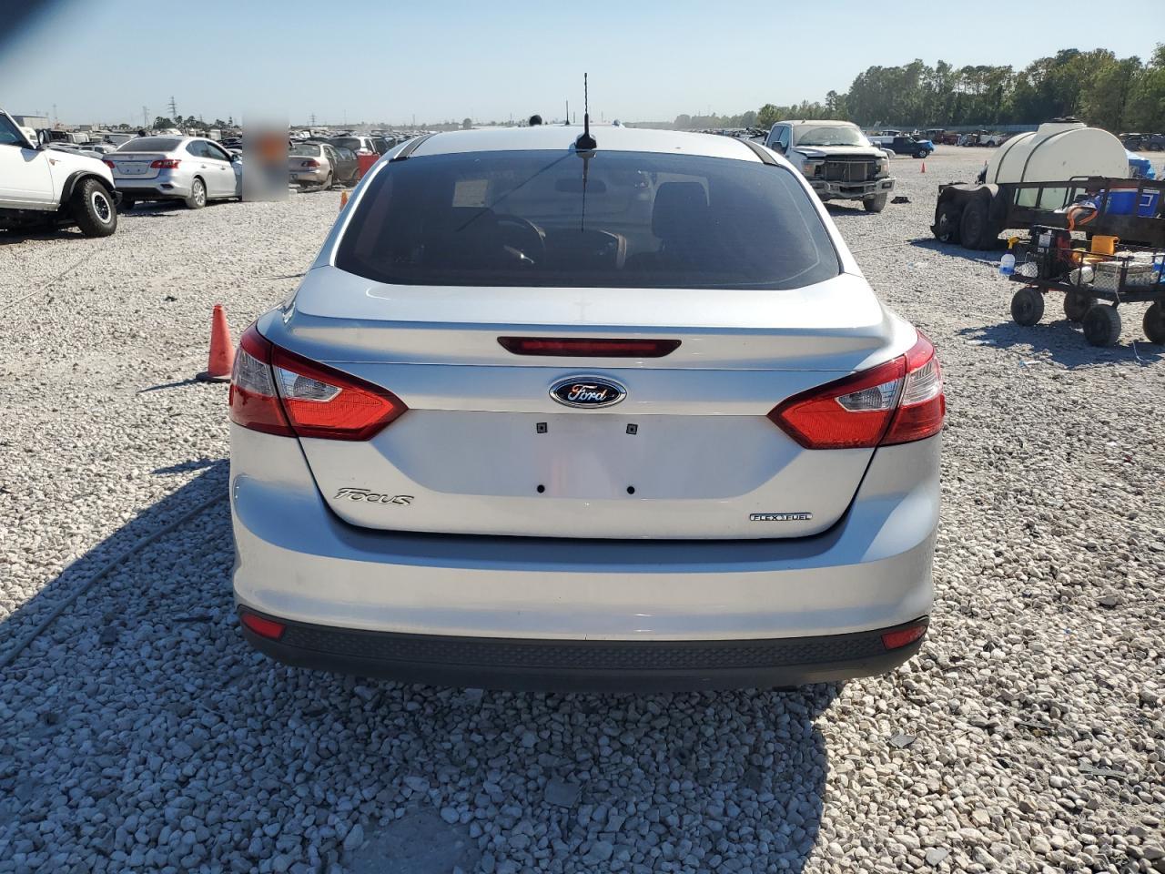 2014 Ford Focus VIN 1FADP3E23EL114921 Copart auction photo, front end damage thumbnail 6