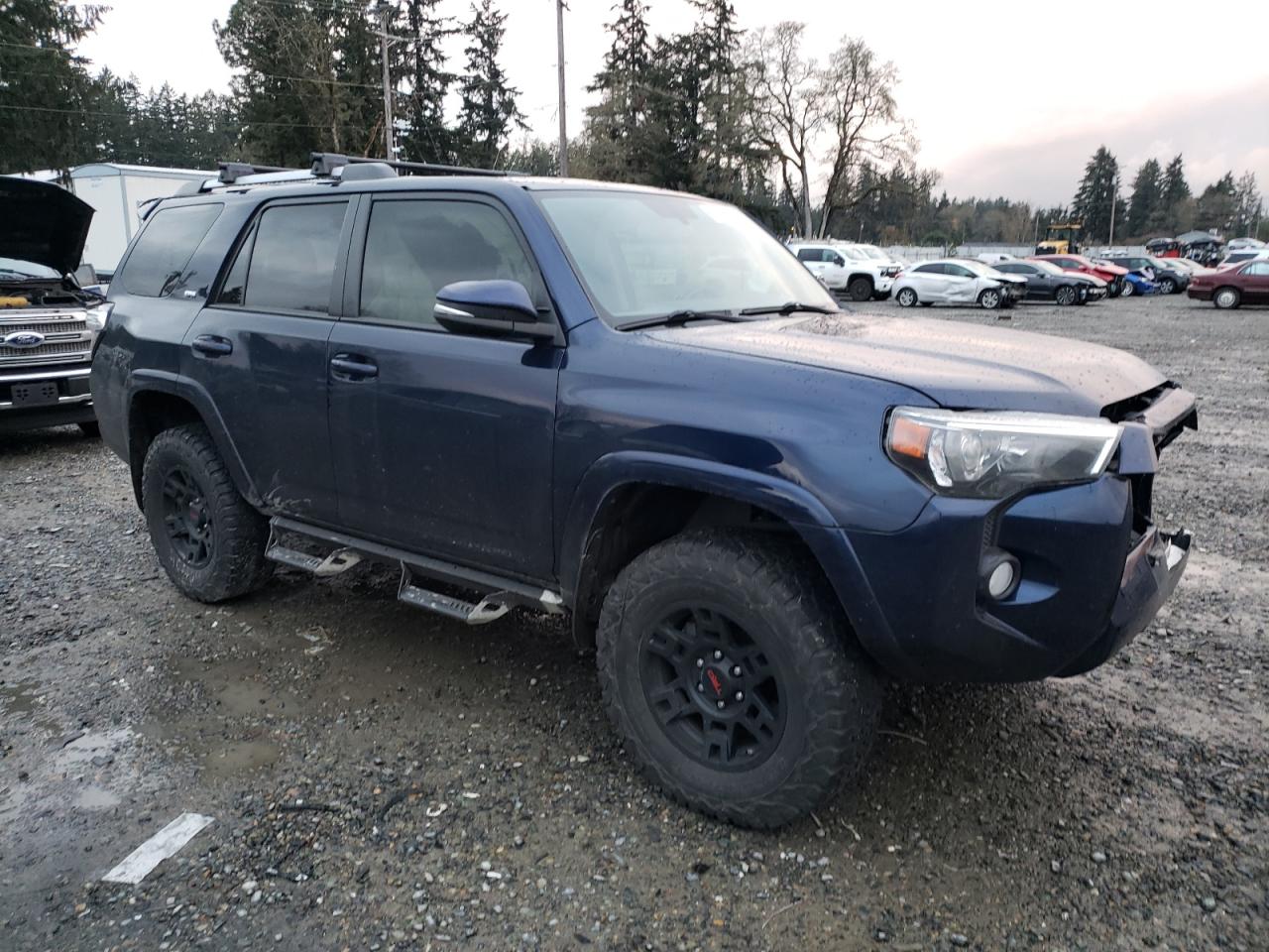 2019 Toyota 4Runner VIN JTEBU5JR1K5682475 Copart auction photo, front end damage thumbnail 4