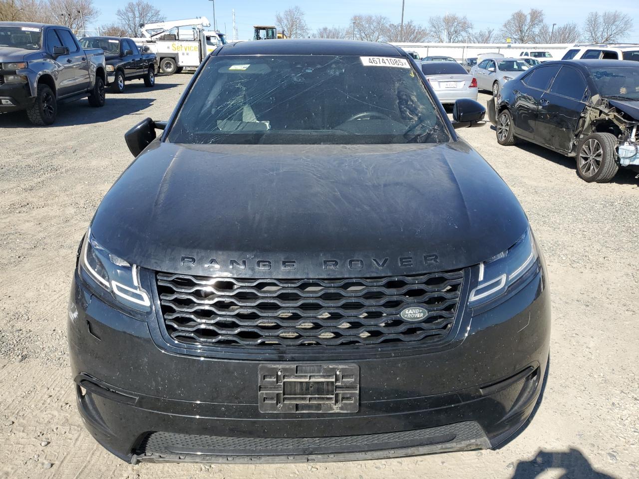 2018 Land Rover Range Rover VIN SALYB2RX0JA748549 Copart auction photo, front end / stripped damage thumbnail 5