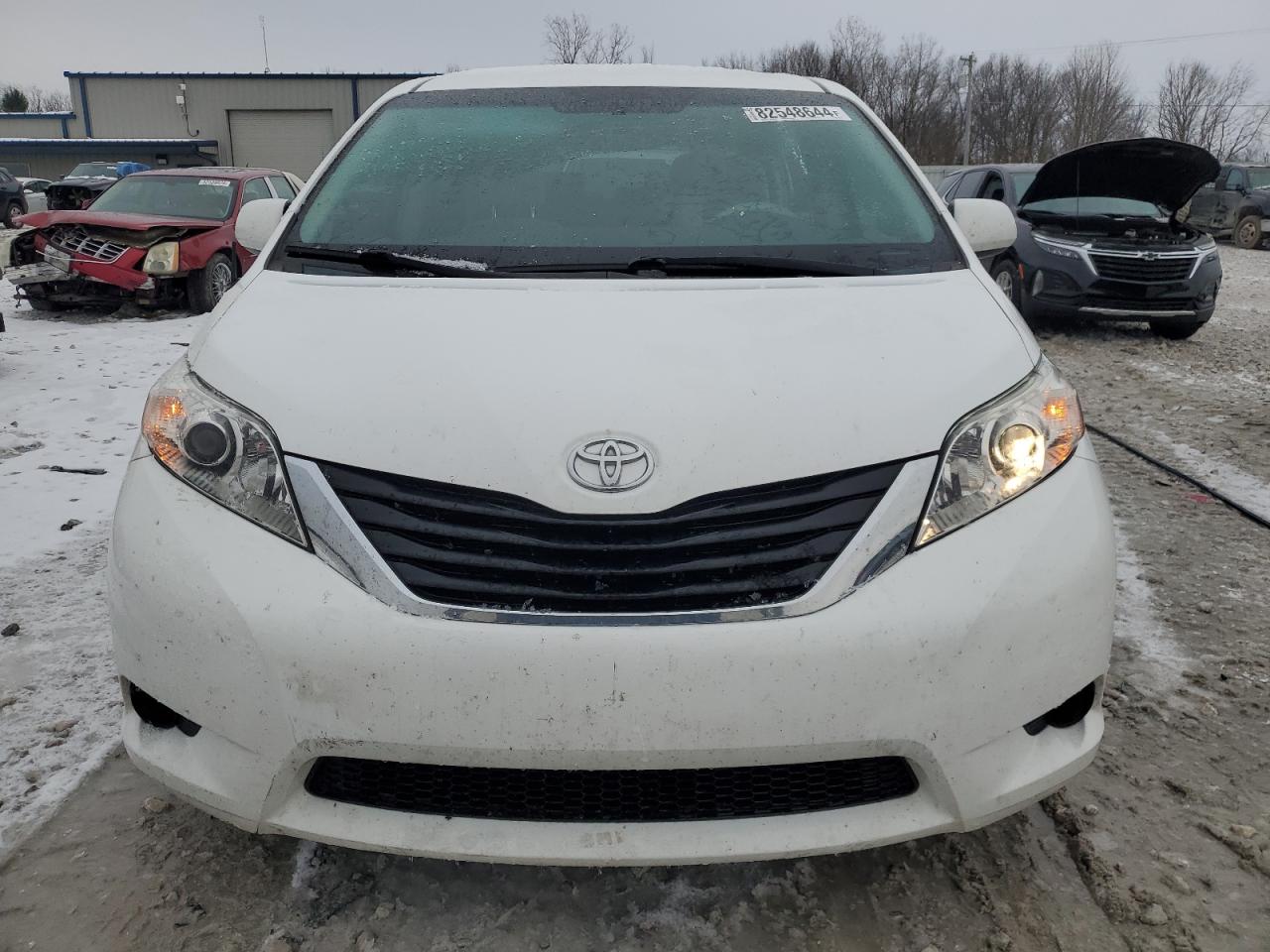 2011 Toyota Sienna VIN 5TDKK3DCXBS090797 Copart auction photo, rear end damage thumbnail 5