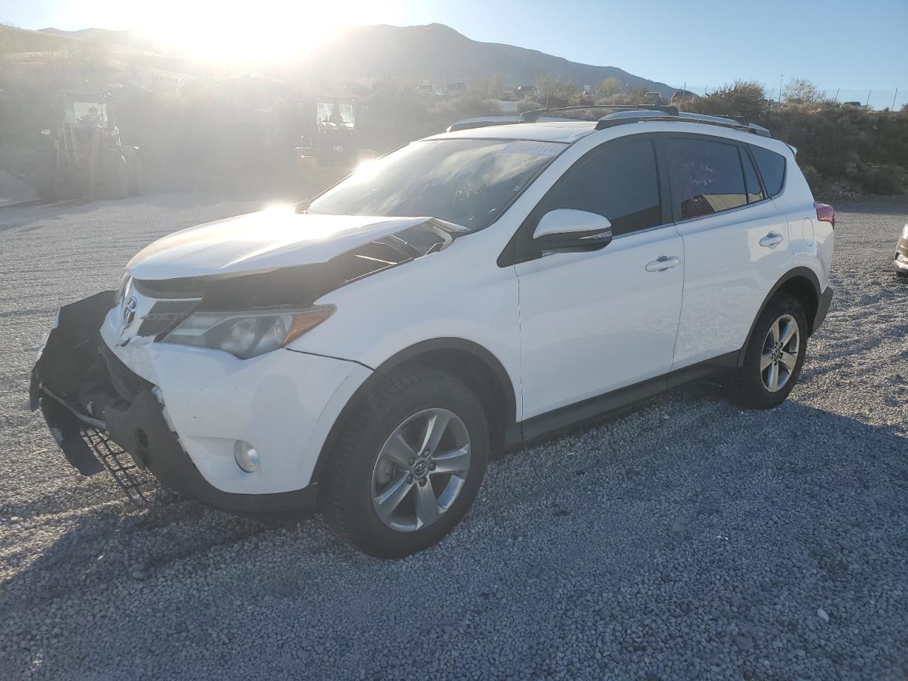 2015 Toyota RAV 4 VIN 2T3RFREV2FW391865