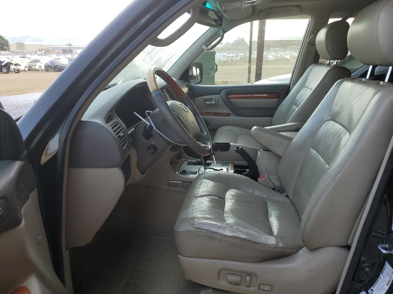 2004 Lexus LX VIN JTJHT00W643537018 Copart auction photo, minor dent/scratches damage thumbnail 7