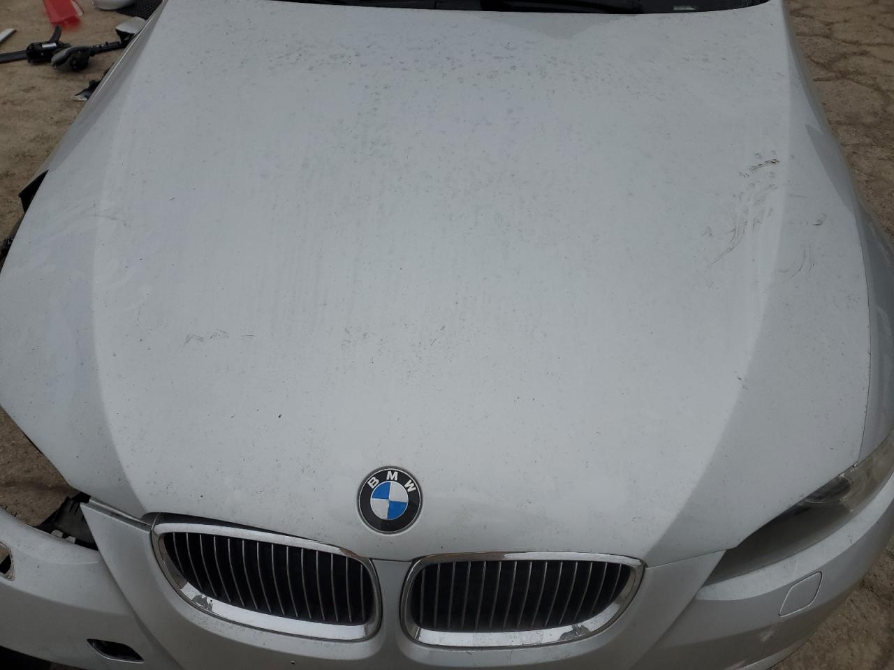 2008 BMW 3er VIN WBAWR33548P153165 Copart auction photo, all over / rear end damage thumbnail 13