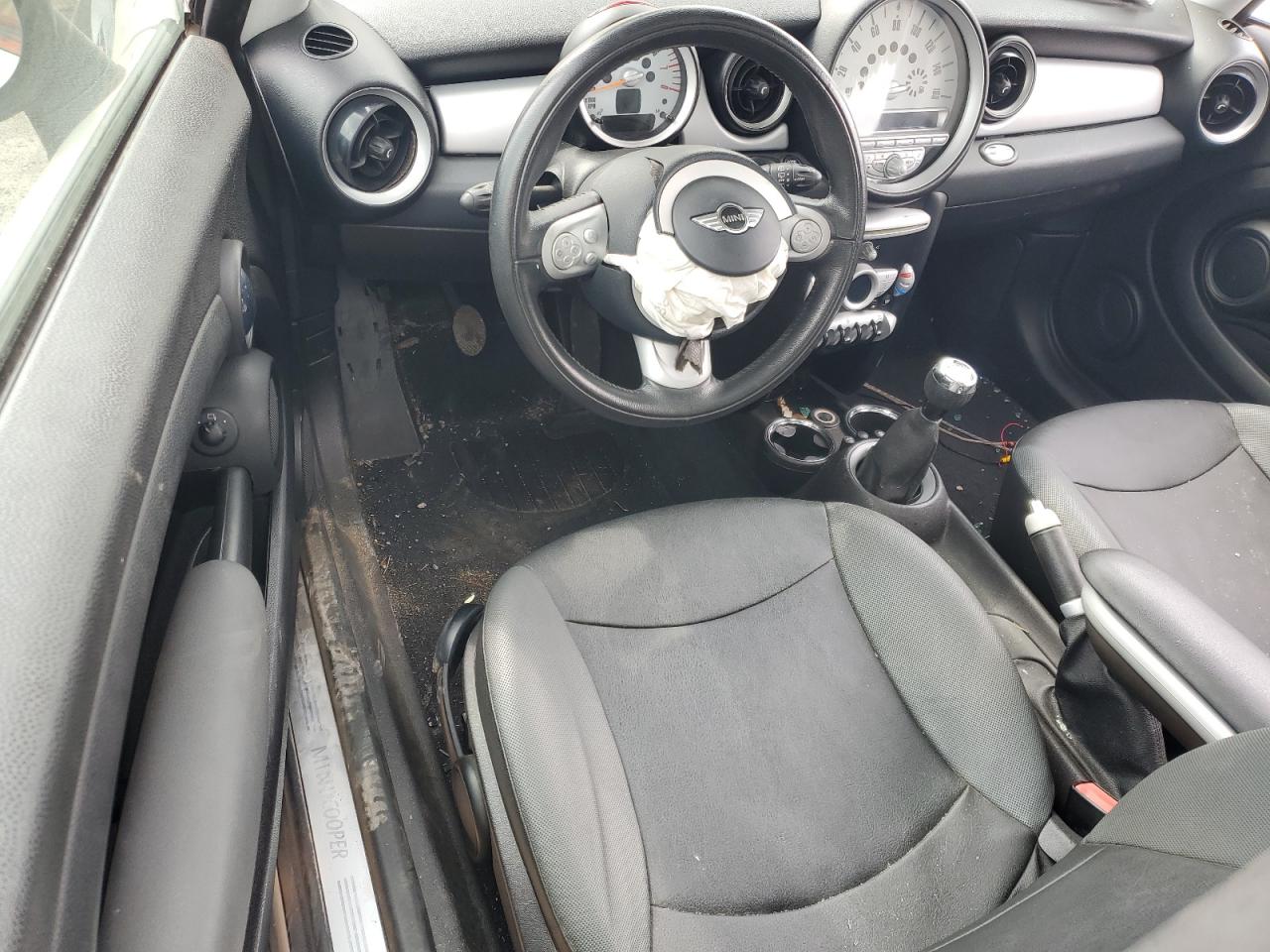 2009 MINI Cooper VIN WMWMF33529TU73531 Copart auction photo, front end damage thumbnail 8