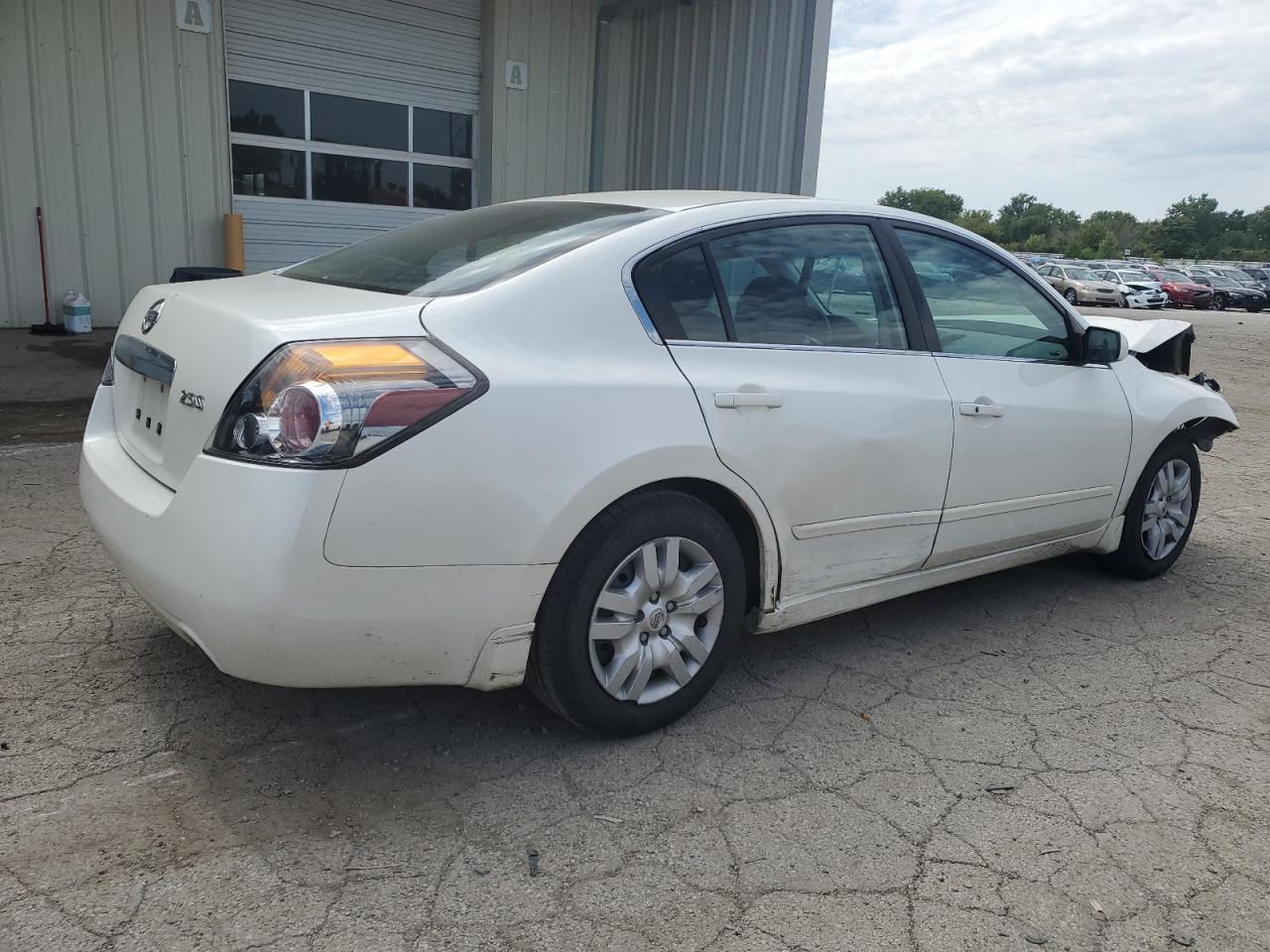 2010 Nissan Altima VIN 1N4AL2AP2AN456093 Copart auction photo, front end damage thumbnail 3