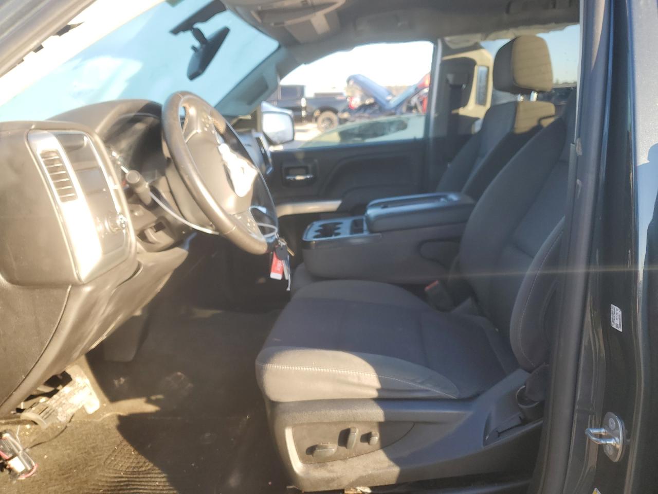 2018 Chevrolet Silverado VIN 2GCRCREC2J1104100 Copart auction photo, front end damage thumbnail 7