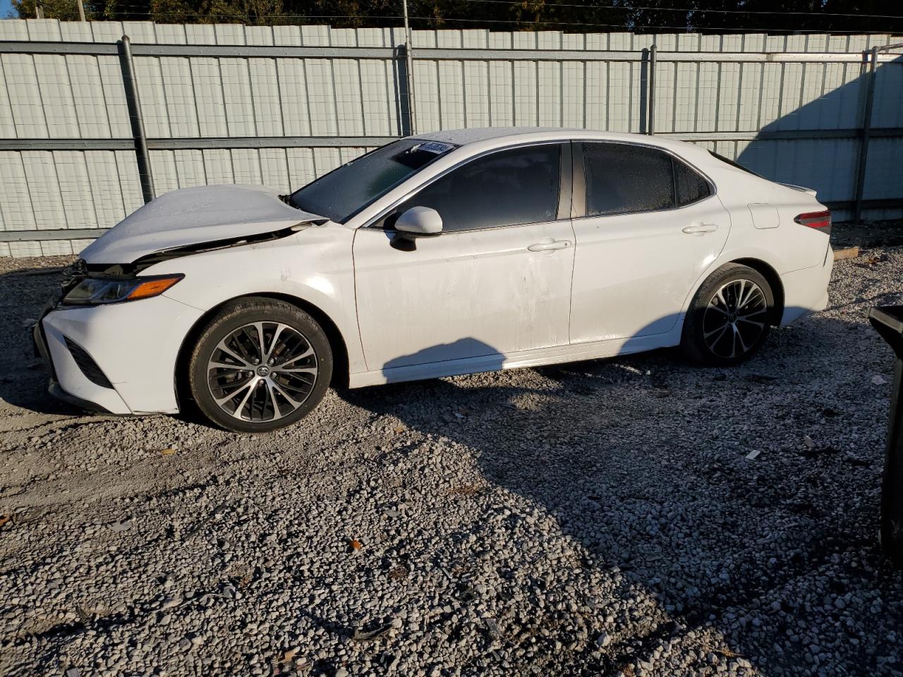 2018 Toyota Camry VIN 4T1B11HK7JU598448
