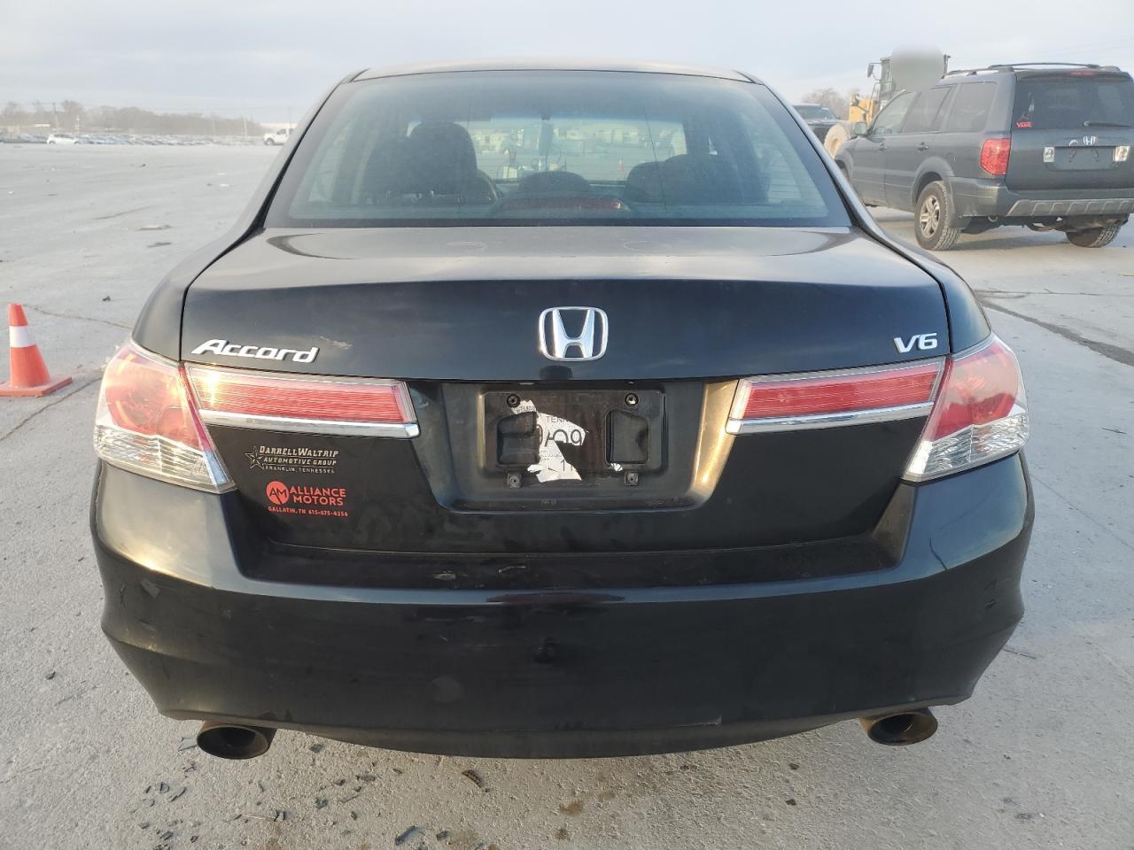 2012 Honda Accord VIN 1HGCP3F77CA003069 Copart auction photo, front end / minor dent/scratches damage thumbnail 6
