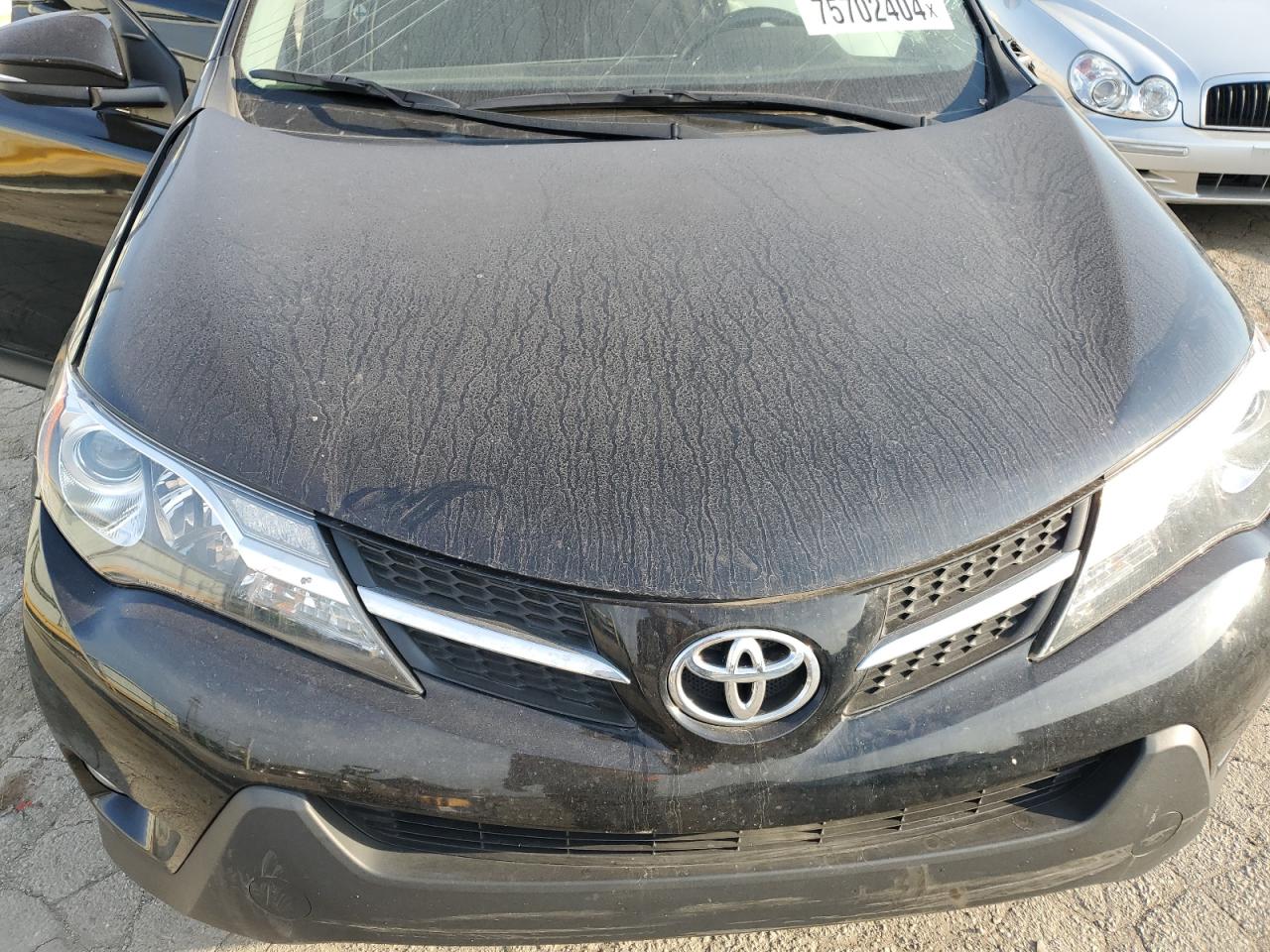 2015 Toyota RAV 4 VIN 2T3DFREV4FW239550 Copart auction photo, side / top/roof damage thumbnail 12