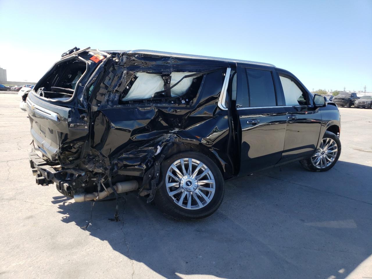 2021 Chevrolet Suburban VIN 1GNSKGKL3MR208644 Copart auction photo, all over damage thumbnail 3