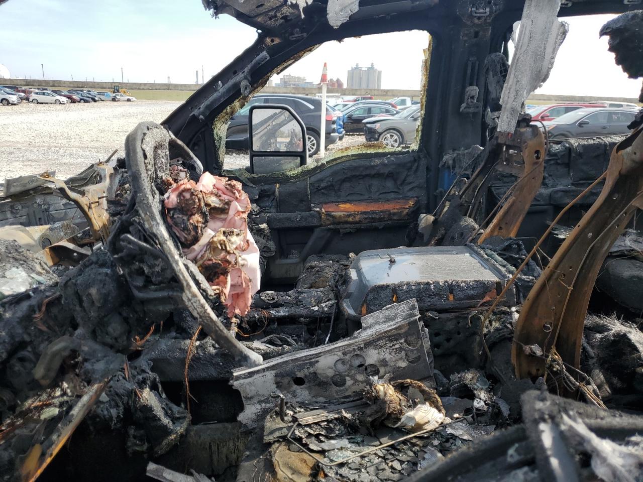 2020 Ford F250 VIN 1FT7W2BT2LEC43963 Copart auction photo, burn damage thumbnail 7