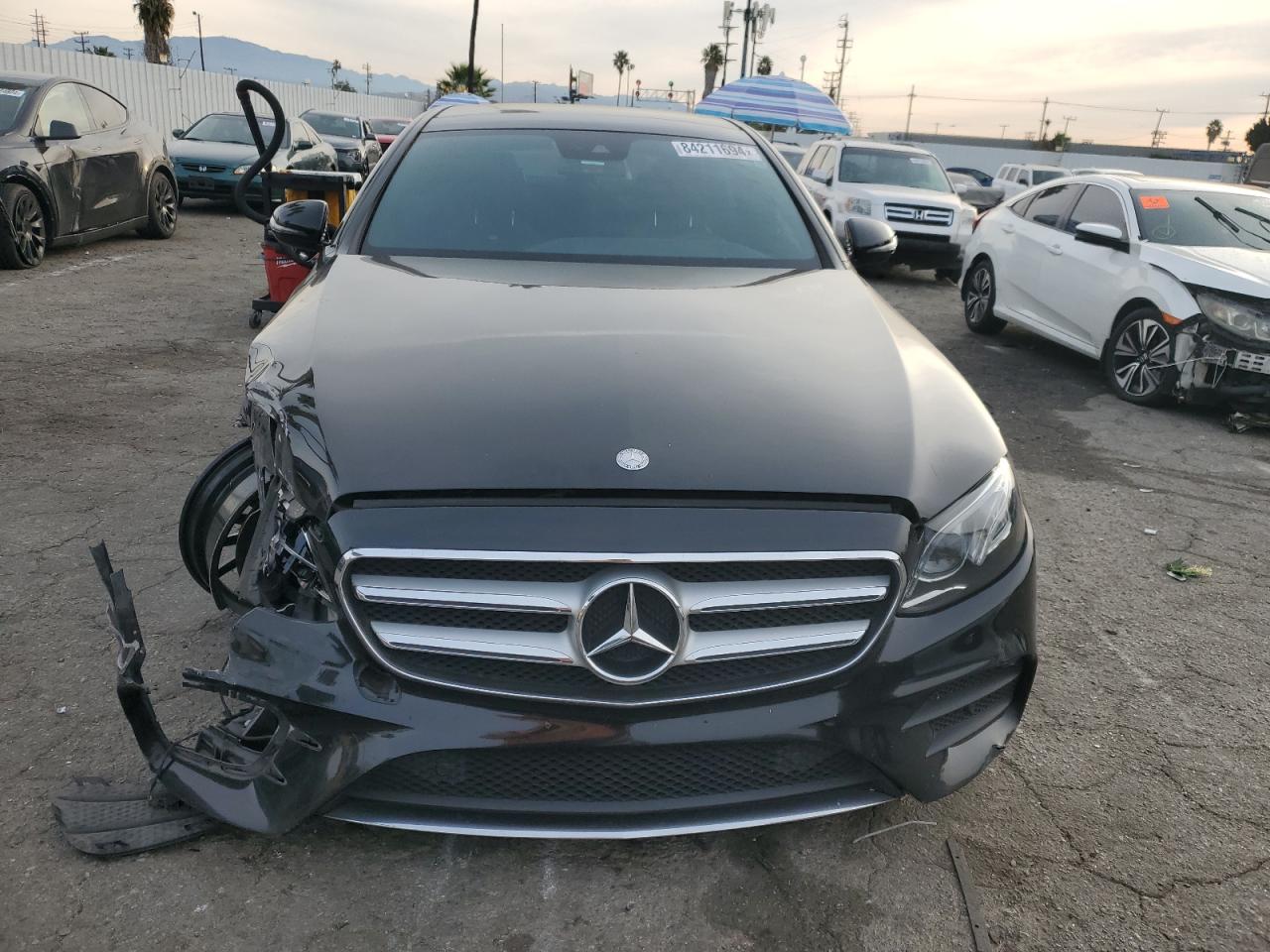2017 Mercedes-Benz E-klasse VIN WDDZF4JB8HA209477 Copart auction photo, front end / undercarriage damage thumbnail 5