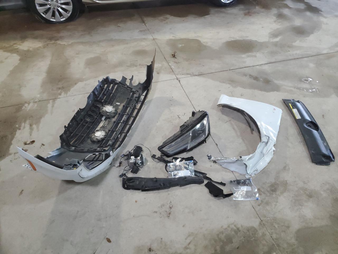 2017 Audi A4 VIN WAUDNAF46HN039240 Copart auction photo, front end / undercarriage damage thumbnail 12