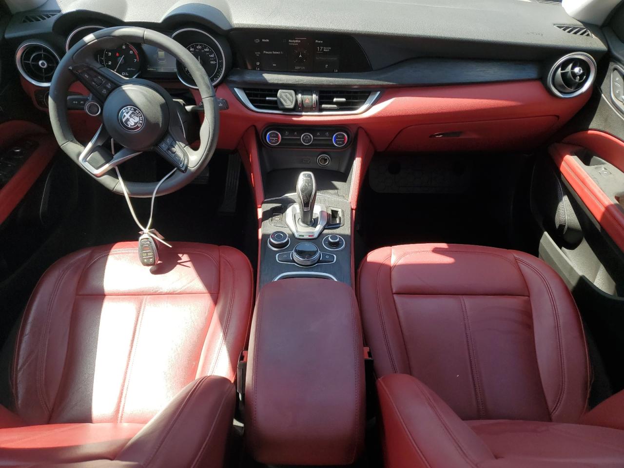 2020 Alfa Romeo Stelvio VIN ZASPAJAN5L7C94672 Copart auction photo, front end / minor dent/scratches damage thumbnail 8