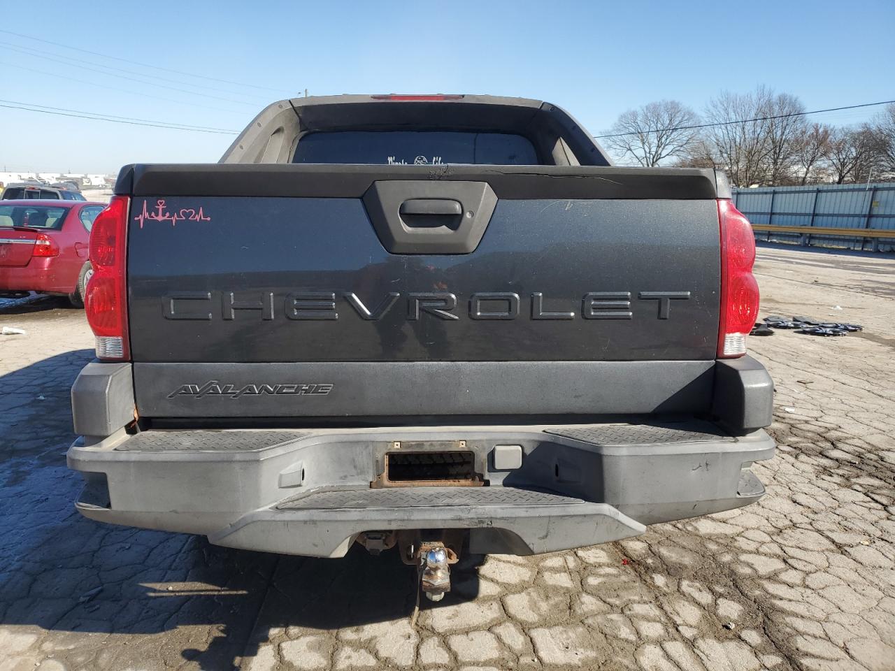 2004 Chevrolet Avalanche VIN 3GNEK12T74G260627 Copart auction photo, biohazard/chemical / front end damage thumbnail 6