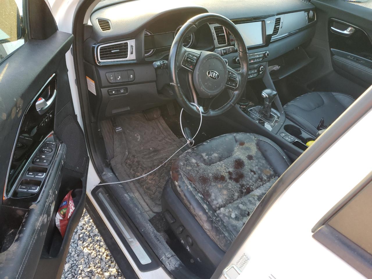 2017 KIA Niro VIN KNDCE3LC8H5043473 Copart auction photo, water/flood damage thumbnail 8
