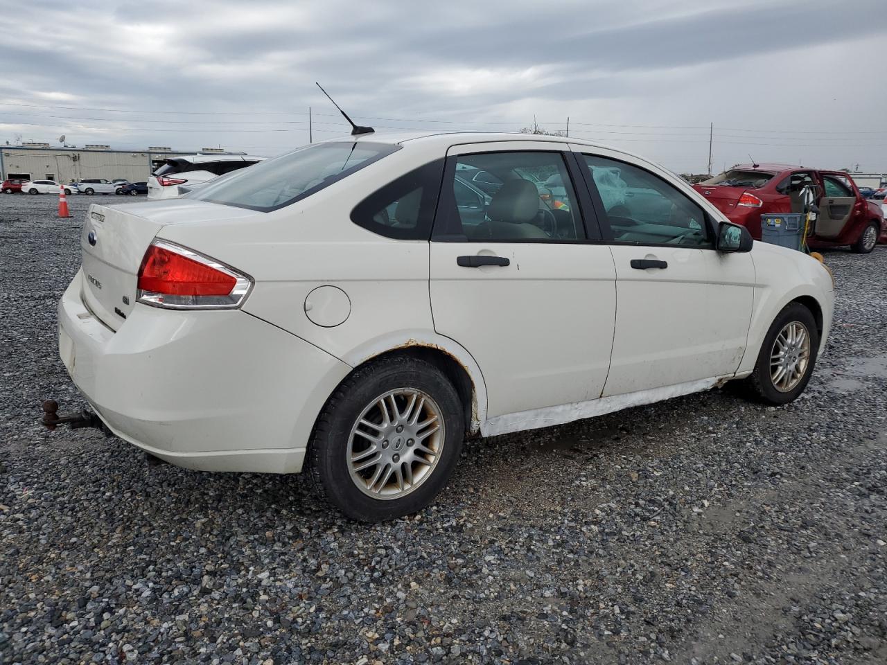 2011 Ford Focus VIN 1FAHP3FN0BW146827 Copart auction photo, undercarriage damage thumbnail 3