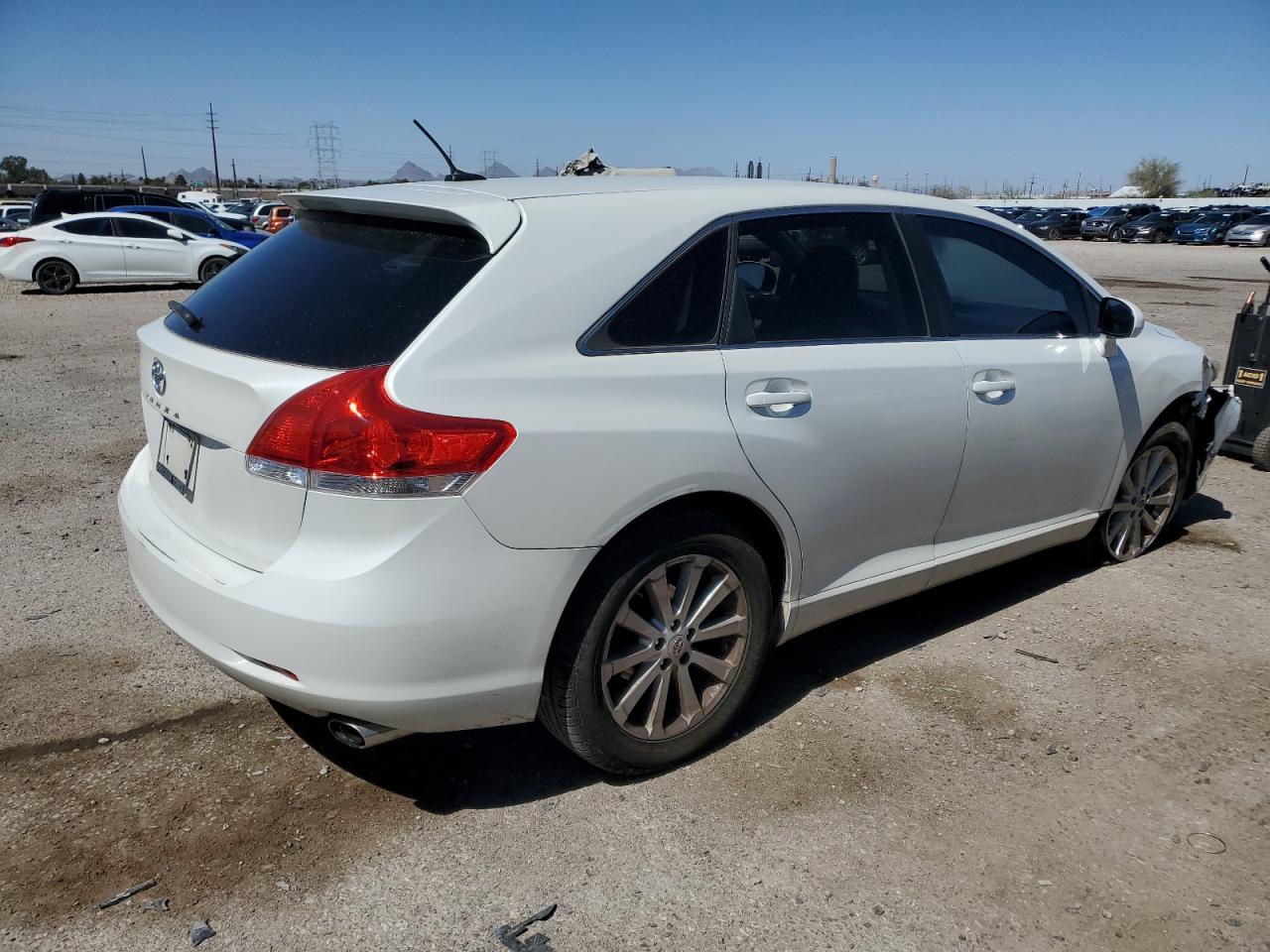 2011 Toyota Venza VIN 4T3ZA3BB7BU075469 Copart auction photo, front end / undercarriage damage thumbnail 3