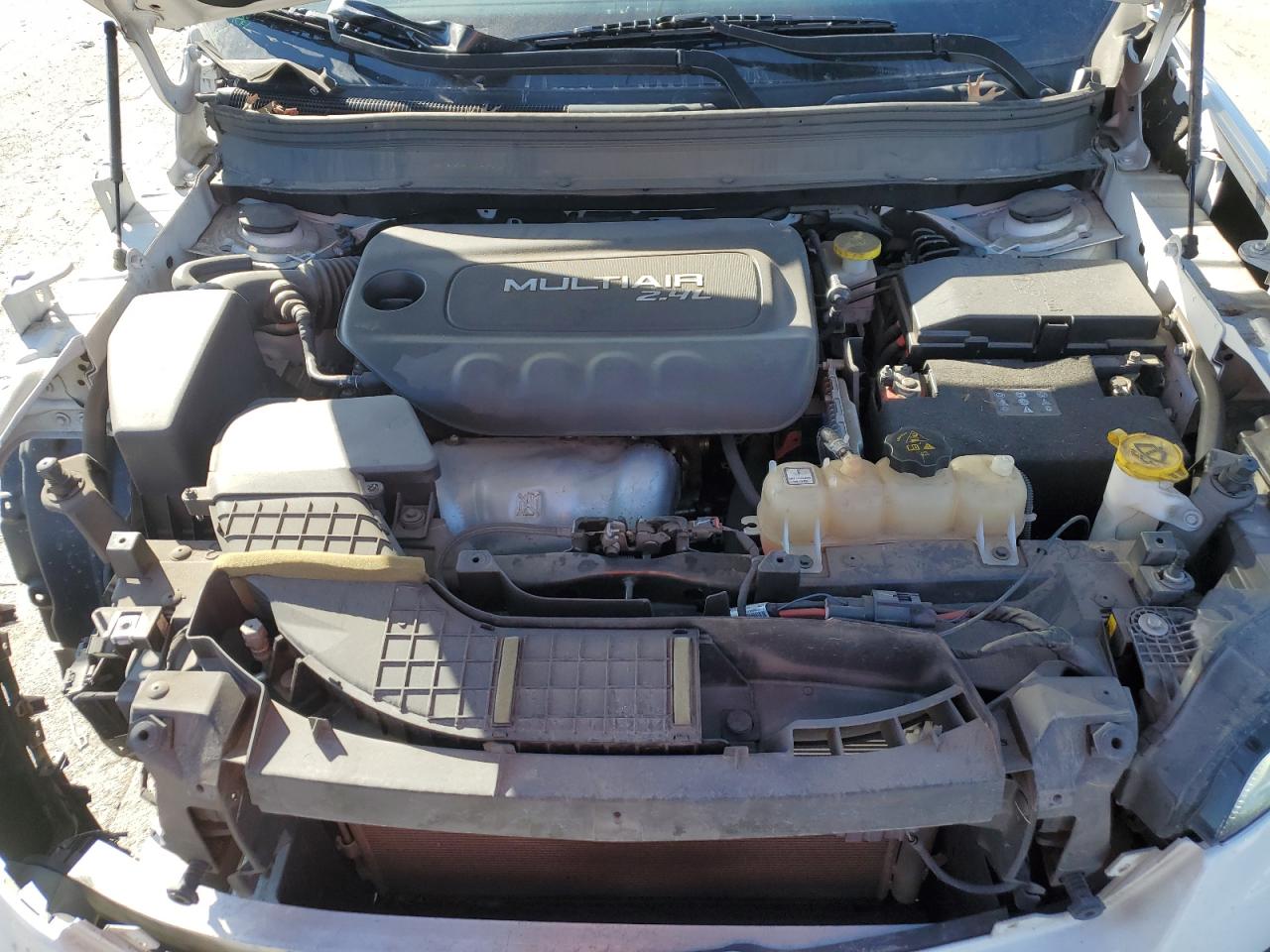 2019 Jeep Grand Cherokee VIN 1C4PJLCB0KD120144 Copart auction photo, all over damage thumbnail 12