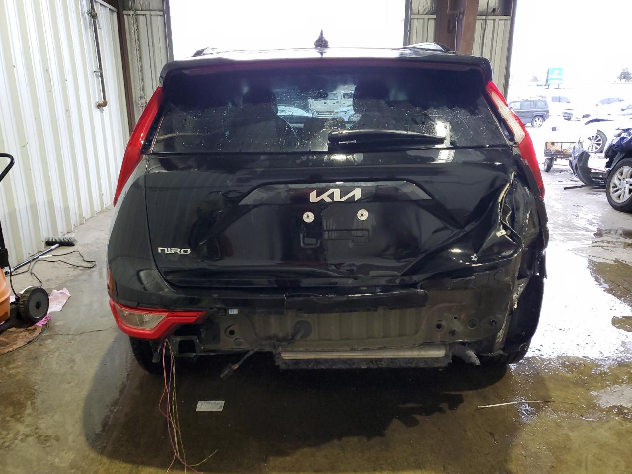 2023 KIA Niro VIN KNDCR3LE7P5064710 Copart auction photo, side damage thumbnail 6